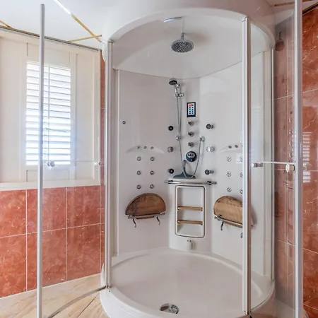 Appartementencomplex Juliana 64 *